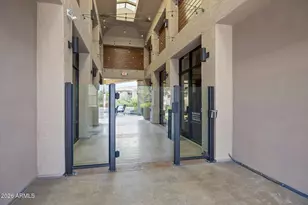 3330 S Gilbert Rd, Chandler, AZ 85286 - Photo 32