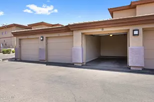 3330 S Gilbert Rd, Chandler, AZ 85286 - Photo 36