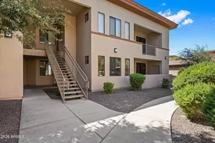 3330 S Gilbert Rd, Chandler, AZ 85286 - Photo 38