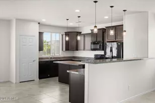 11795 W Davis Ln, Avondale, AZ 85323 - Photo 2