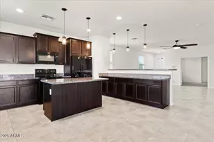 11795 W Davis Ln, Avondale, AZ 85323 - Photo 12