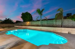 2331 E Sunnyside Dr, Phoenix, AZ 85028 - Photo 36