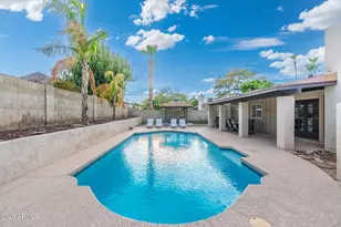 2331 E Sunnyside Dr, Phoenix, AZ 85028 - Photo 28