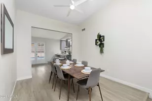 2331 E Sunnyside Dr, Phoenix, AZ 85028 - Photo 10