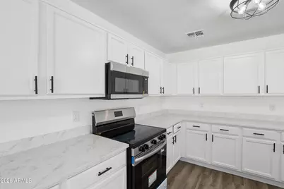 21996 W Solano Drive, Buckeye, AZ 85326 - Photo 8