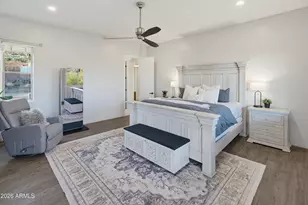 829 E Steinbeck Dr, Phoenix, AZ 85086 - Photo 38