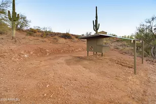 829 E Steinbeck Dr, Phoenix, AZ 85086 - Photo 34