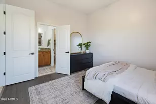 829 E Steinbeck Dr, Phoenix, AZ 85086 - Photo 50
