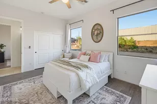 829 E Steinbeck Dr, Phoenix, AZ 85086 - Photo 46