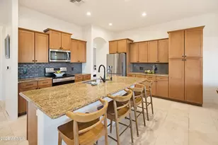 829 E Steinbeck Dr, Phoenix, AZ 85086 - Photo 14
