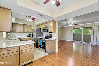 4444 E Paradise Village Parkway N #201, Phoenix, AZ 85032 - Photo 6