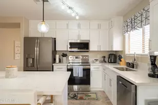 9014 S 10th St, Phoenix, AZ 85042 - Photo 8