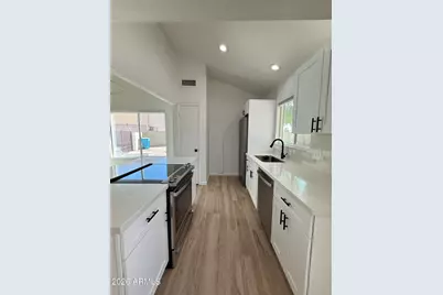 4528 W Kristal Way, Glendale, AZ 85308 - Photo 12