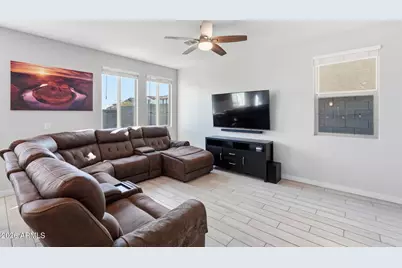 3389 S 180th Avenue, Goodyear, AZ 85338 - Photo 4