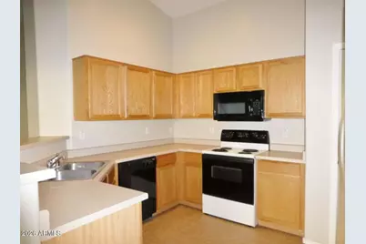 15125 W Adams Street, Goodyear, AZ 85338 - Photo 6