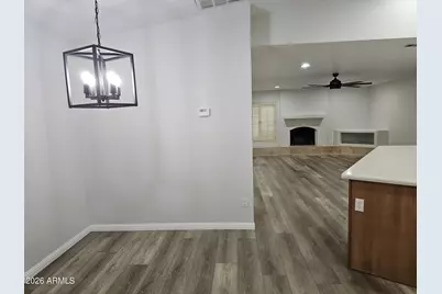 3337 W Kristal Way, Phoenix, AZ 85027 - Photo 6