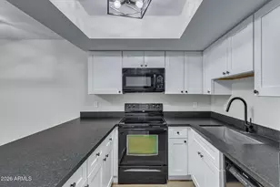 907 S Lola Ln, Tempe, AZ 85281 - Photo 6