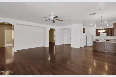 2329 W Carter Road, Phoenix, AZ 85041 - Photo 8