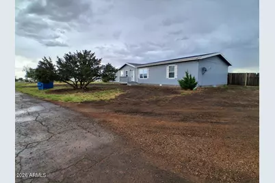 1137 W Mountain View Drive, Taylor, AZ 85939 - Photo 2