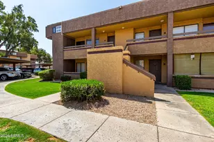 3601 W Tierra Buena Ln, Phoenix, AZ 85053 - Photo 8