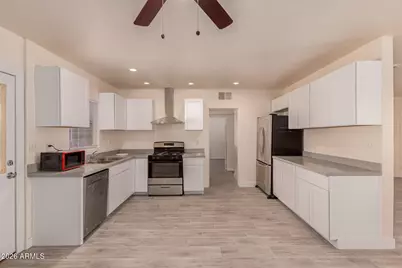 2936 E Willetta Street, Phoenix, AZ 85008 - Photo 4