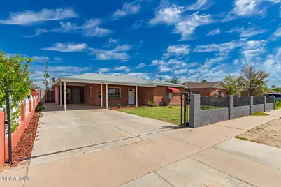 2936 E Willetta Street, Phoenix, AZ 85008 - Photo 1