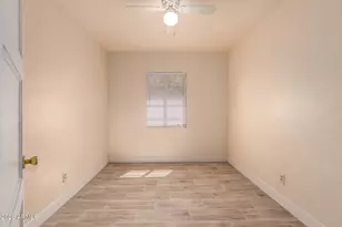 2936 E Willetta St, Phoenix, AZ 85008 - Photo 8