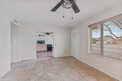 1601 W Marco Polo Road, Phoenix, AZ 85027 - Photo 4