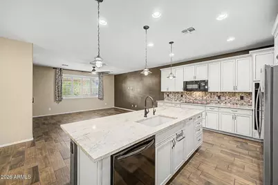 24112 N Corn Circle, Florence, AZ 85132 - Photo 10