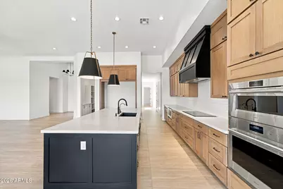 608 E Leisure Lane, Phoenix, AZ 85086 - Photo 12