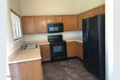 3045 W Covey Lane, Phoenix, AZ 85027 - Photo 2