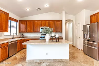 32648 N 40th Place, Cave Creek, AZ 85331 - Photo 2