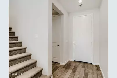 986 W Angel Drive, Chandler, AZ 85248 - Photo 8