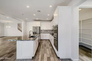 986 W Angel Dr, Chandler, AZ 85248 - Photo 6