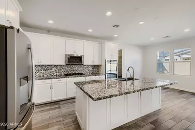 986 W Angel Drive, Chandler, AZ 85248 - Photo 4