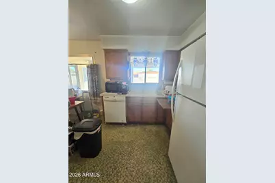 4404 W Las Palmaritas Drive, Glendale, AZ 85302 - Photo 2
