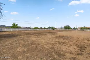 35929 N 7th St, Phoenix, AZ 85086 - Photo 24