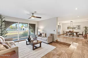 19 E Canterbury Ct, Phoenix, AZ 85022 - Photo 6