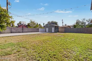515 W Lynwood St, Phoenix, AZ 85003 - Photo 46