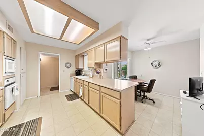 10208 W Mountain View Road, Sun City, AZ 85351 - Photo 22