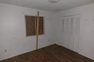 4180 W Camino Acequia, Phoenix, AZ 85051 - Photo 8