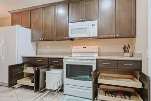 19234 N Camino Del Sol, Sun City West, AZ 85375 - Photo 14
