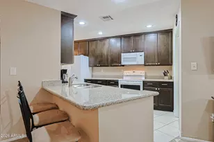 19234 N Camino Del Sol, Sun City West, AZ 85375 - Photo 16