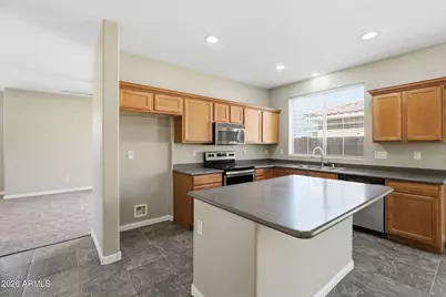 13550 W Cypress Street, Goodyear, AZ 85395 - Photo 10