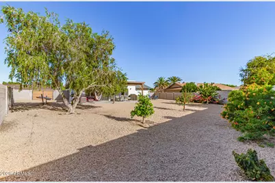 18230 N Organ Pipe Drive, Sun City, AZ 85373 - Photo 28