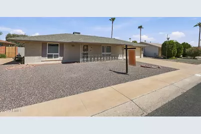 10210 W Twin Oaks Drive, Sun City, AZ 85351 - Photo 6