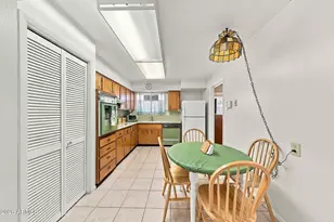 10210 W Twin Oaks Dr, Sun City, AZ 85351 - Photo 14