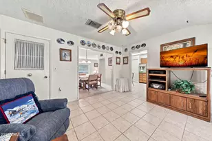 10210 W Twin Oaks Dr, Sun City, AZ 85351 - Photo 24