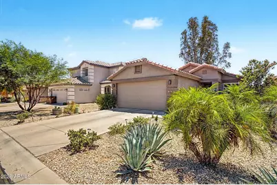 985 E Stardust Way, San Tan Valley, AZ 85143 - Photo 4