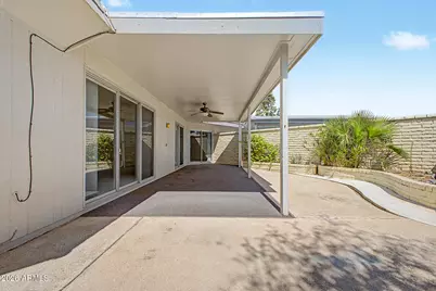 10416 W Hutton Drive, Sun City, AZ 85351 - Photo 28